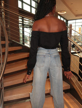 Load image into Gallery viewer, Bri Off Shoulder Top
